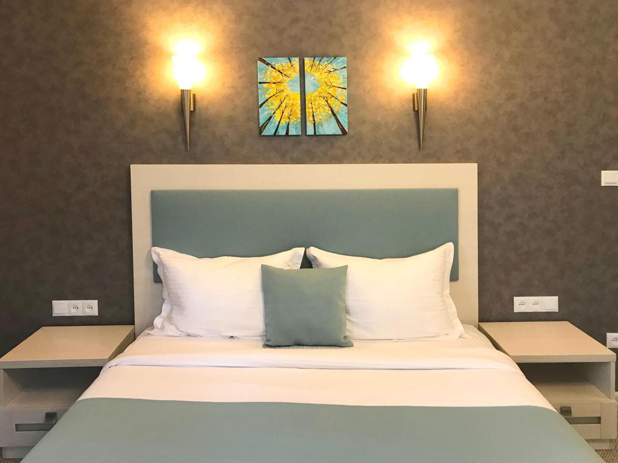 Apartment Eney Lviv Ngoại thất bức ảnh