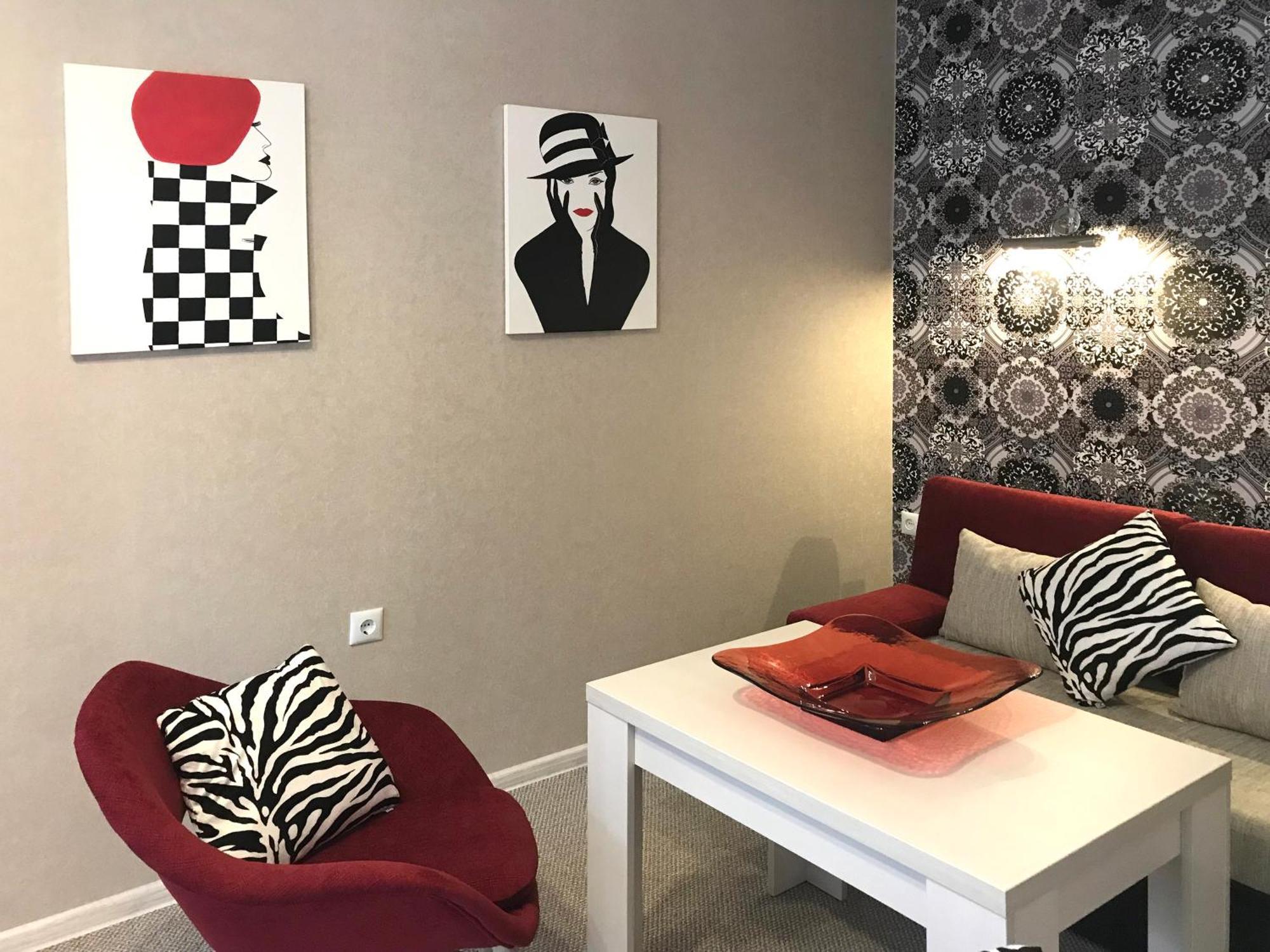 Apartment Eney Lviv Ngoại thất bức ảnh