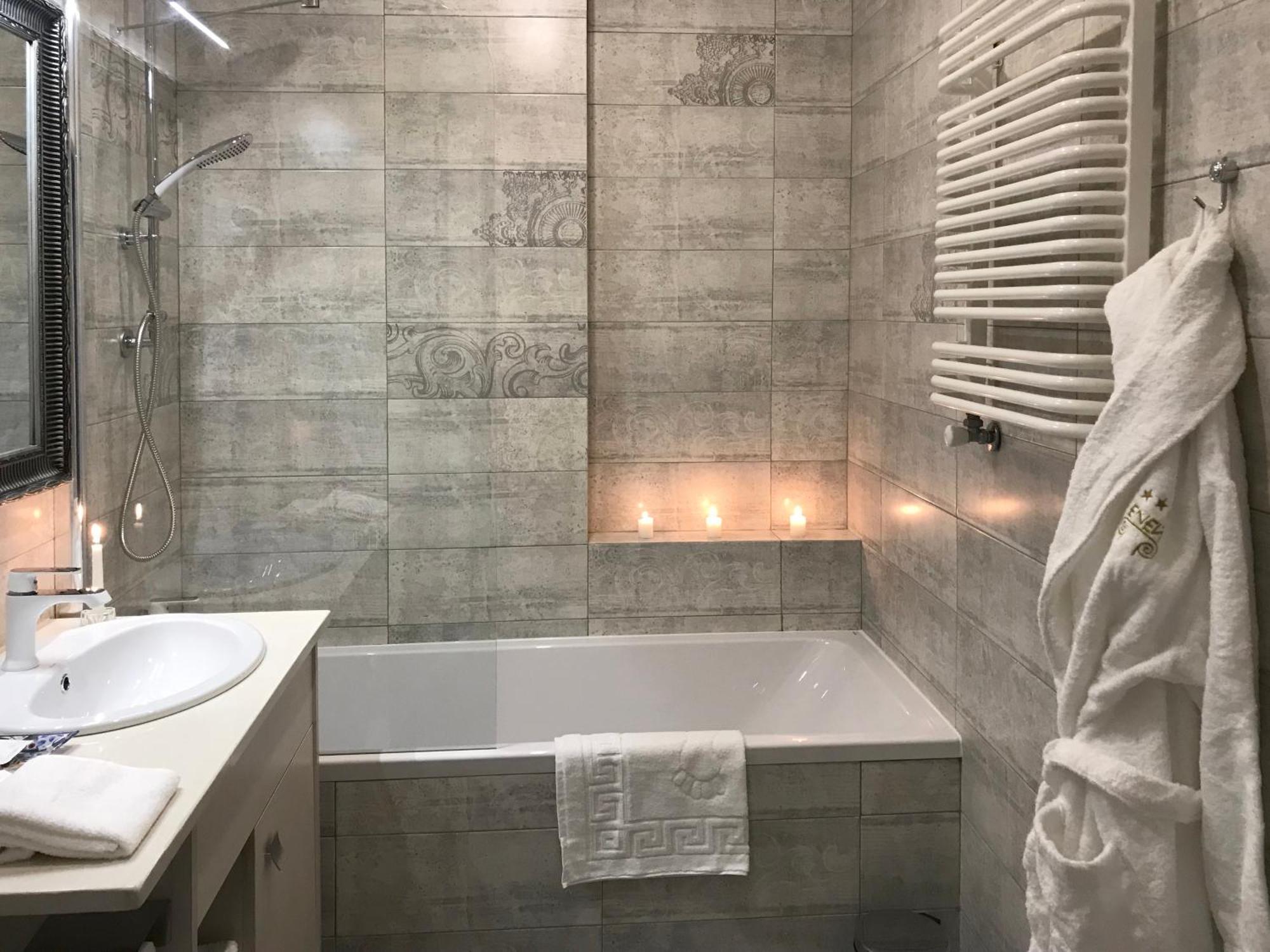 Apartment Eney Lviv Ngoại thất bức ảnh