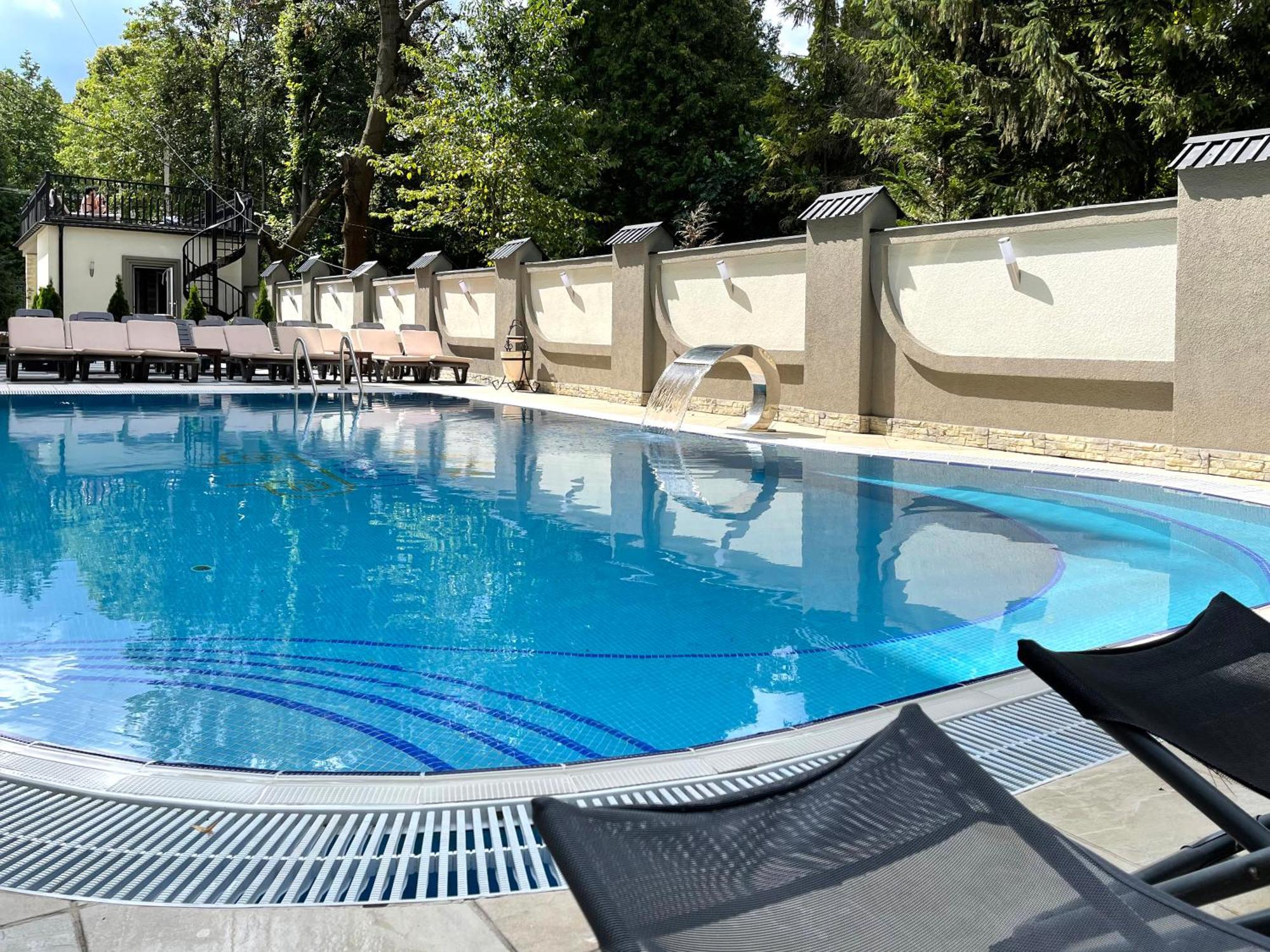 Apartment Eney Lviv Ngoại thất bức ảnh